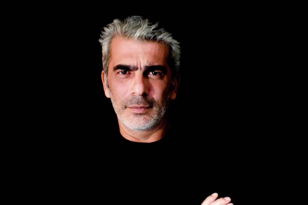 Ο Δημήτρης Μυστακίδης παρουσιάζει το νέο άλμπουμ «Μόρσο»