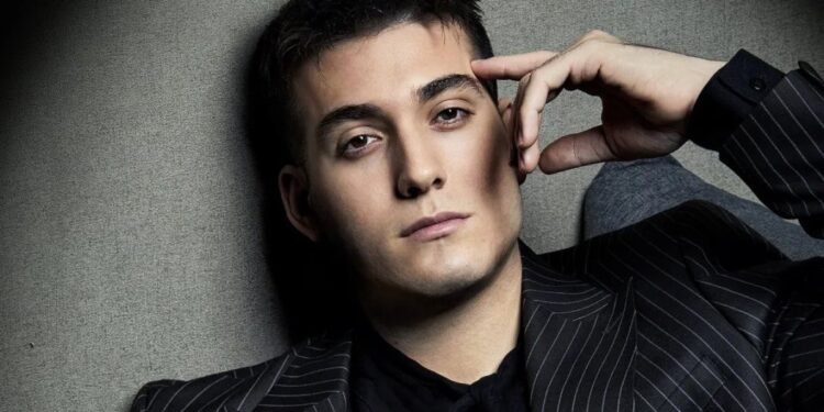 Γιώργος Κακοσαίος – «Σάββατο Βράδυ»: εντυπωσιάζει με ακόμα ένα τραγούδι του