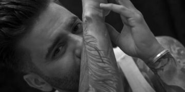 Οι Onirama κυκλοφορούν το νέο single “Μετανιώνω” – Το video με την Πηνελόπη Αναστασοπούλου