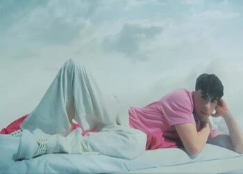 ZAF – «Πες»: Κυκλοφορεί το music video του viral hit «Πες»