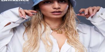 Στίχοι – Lyrics: Daphne Lawrence – Δε Θέλω Να Σε Ξαναδώ