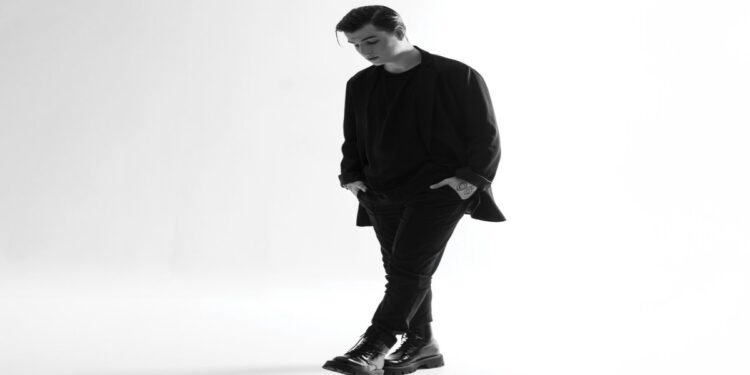 Στίχοι – Lyrics: Στέφανος Πιτσίνιαγκας – Καταραμένες Οι Νύχτες