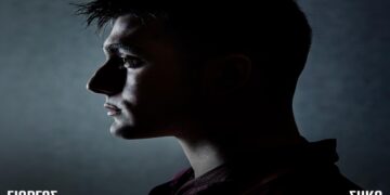 Στίχοι – Lyrics: Γιώργος Κακοσαίος – Σήκω Καρδιά Μου