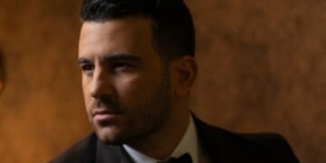 Νικηφόρος – «Πείτε Της Πονάω»: Τραγουδάει και αγγίζει την καρδιά