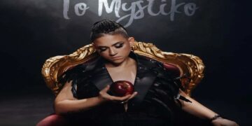 Στίχοι – Lyrics : Billie Isak – Το Μυστικό